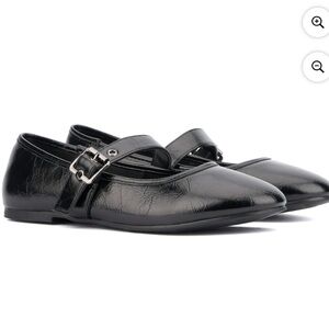 Black Crinkle Patent Ballet Flats